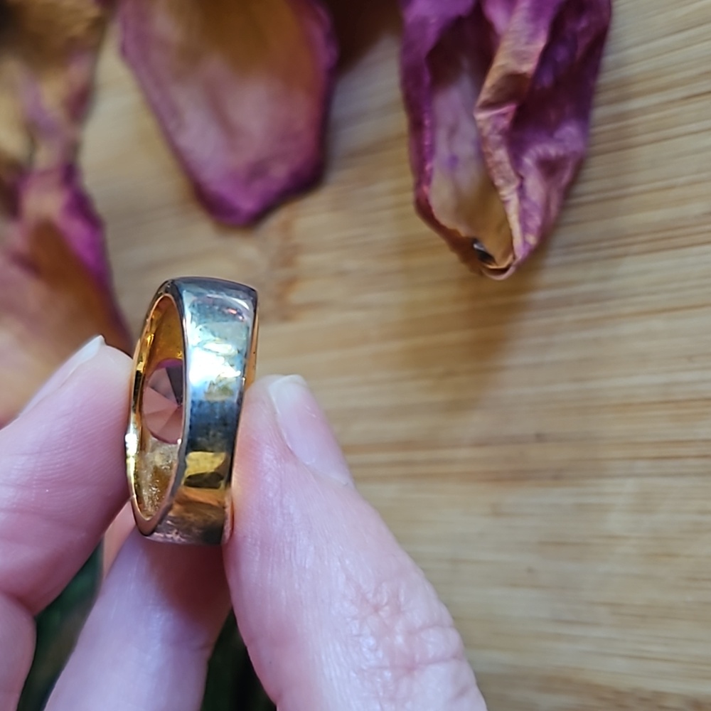 Gold Heart Pink Stone Ring - Women Jewelry - Picture 7 of 8